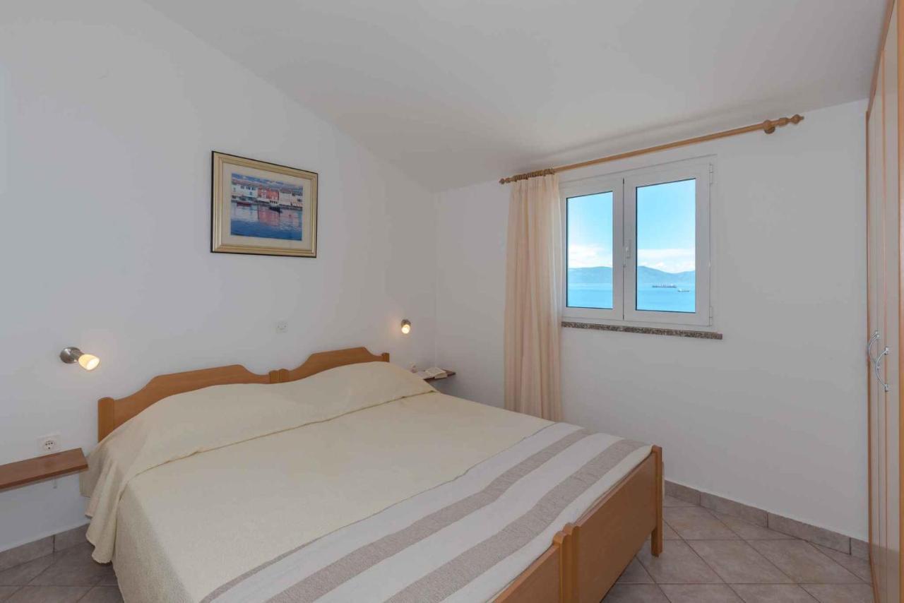 Apartments In Ravni/Istrien 30383 Εξωτερικό φωτογραφία