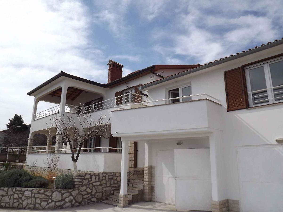 Apartments In Ravni/Istrien 30383 Εξωτερικό φωτογραφία
